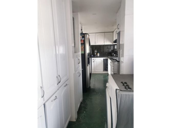 Apartamento de 3 alcobas en venta en Ciudad Salitre, Bogotá, 159 m² · foto 6 de 19
