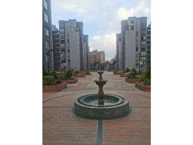 Apartamento de 3 alcobas en venta en Ciudad Salitre, Bogotá, 159 m² · foto 19 de 19