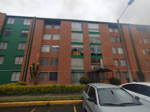 Apartamento en venta en Villas De Granada, Bogotá · foto 3 de 18
