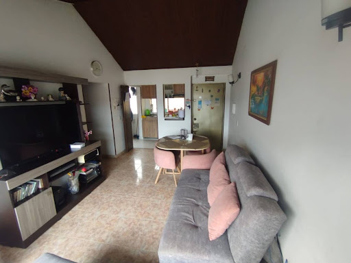 Apartamento en venta en Villas De Granada, Bogotá · foto 7 de 18