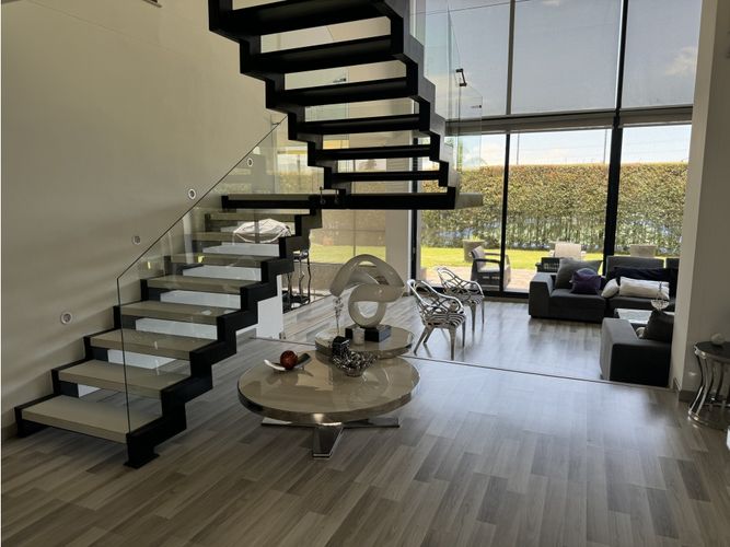 Casa de 4 alcobas en venta en Siberia, Cota, 315 m² · foto 14 de 24