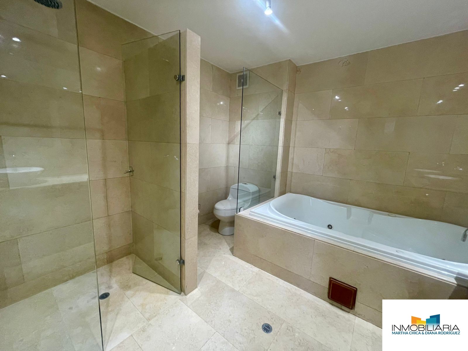 Apartamento en venta en El Chico, Bogotá · foto 11 de 24