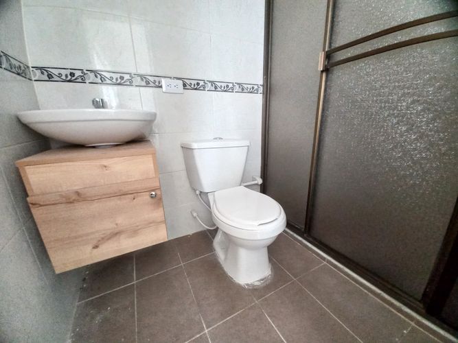 Casa de 11 alcobas en venta en Jordan, Ibagué, 324 m² · foto 18 de 24