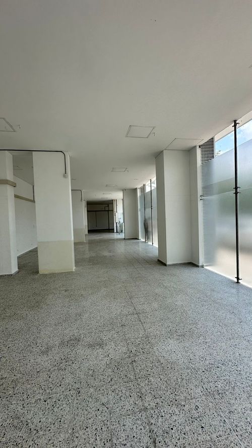 Local en venta en Urbanizacion Reserva Cañaveral, Floridablanca, 219 m² · foto 6 de 15