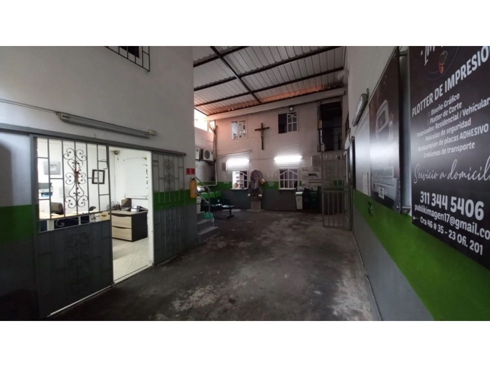 Warehouse for sale in Laureles, Medellín