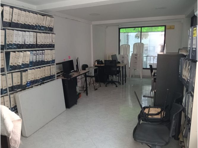 Bodega en venta en Laureles, Medellín, 250 m² · foto 10 de 10