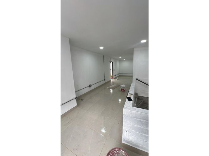 Bodega en arriendo en El Chagualo, Medellín, 260 m² · foto 7 de 10
