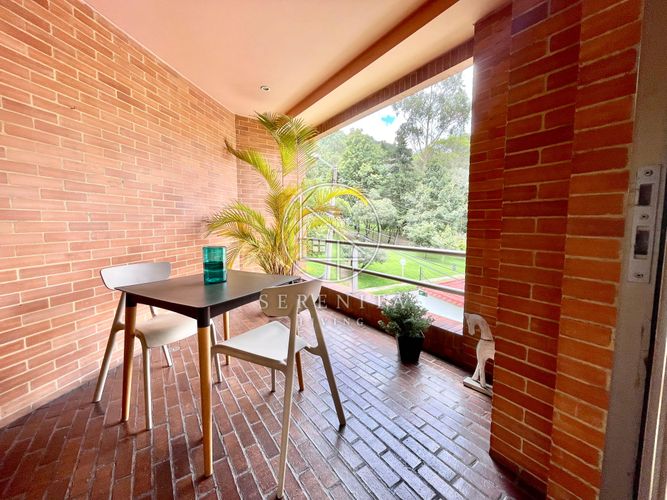 Apartamento de 3 alcobas en venta en Chicó Reservado, Bogotá, 263 m² · foto 5 de 16