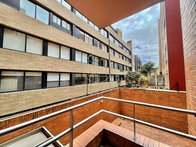 Apartamento de 3 alcobas en venta en Chicó Reservado, Bogotá, 263 m² · foto 13 de 16
