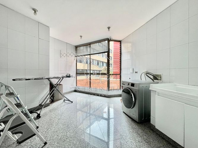 Apartamento de 3 alcobas en venta en Chicó Reservado, Bogotá, 263 m² · foto 15 de 16