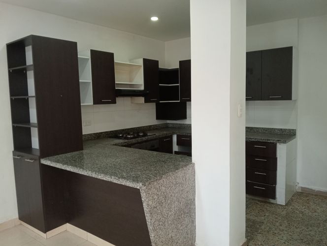 Casa en venta en Eucaristico, Cali · foto 8 de 24