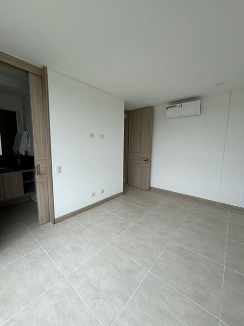 Apartamento de 2 alcobas en arriendo en Alfaguara, Jamundí, 73 m² · foto 14 de 21