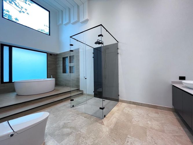 Casa de 4 alcobas en venta en El Poblado, Medellín, 1085 m² · foto 18 de 20