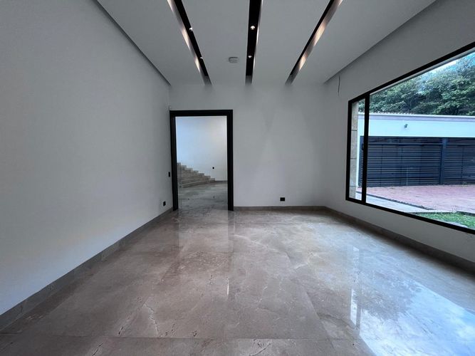 Casa de 4 alcobas en venta en El Poblado, Medellín, 1085 m² · foto 15 de 20
