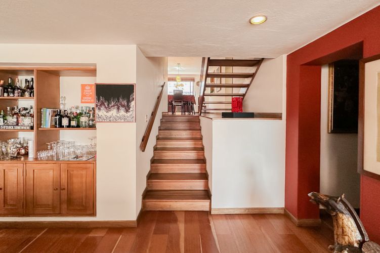 Apartamento de 3 alcobas en venta en Los Rosales, Bogotá, 200 m² · foto 5 de 24
