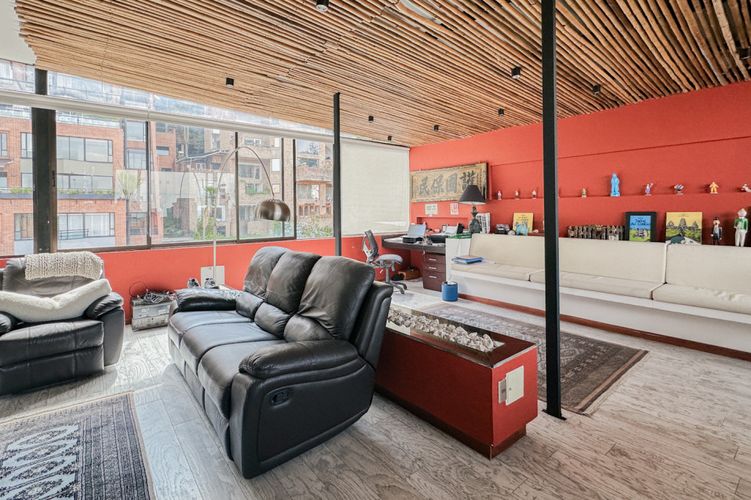 Apartamento de 3 alcobas en venta en Los Rosales, Bogotá, 200 m² · foto 19 de 24