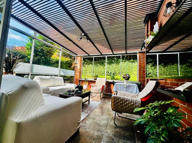 Casa de 3 alcobas en venta en Loma Benedictinos, Medellín, 220 m² · foto 17 de 24