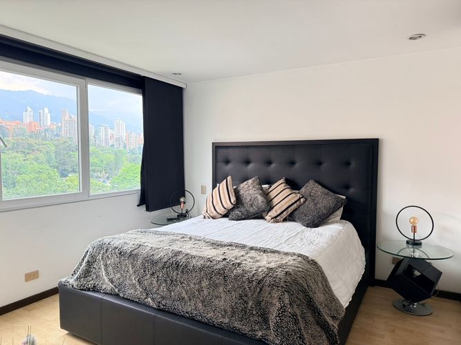 Apartamento de 3 alcobas en arriendo en El Poblado, Medellín, 116 m² · foto 13 de 20