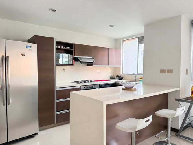 Apartamento de 3 alcobas en arriendo en El Poblado, Medellín, 116 m² · foto 7 de 20