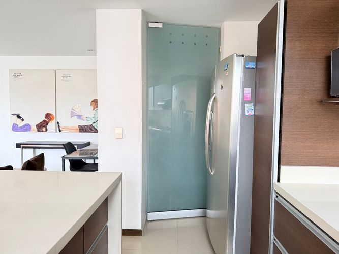 Apartamento de 3 alcobas en arriendo en El Poblado, Medellín, 116 m² · foto 8 de 20