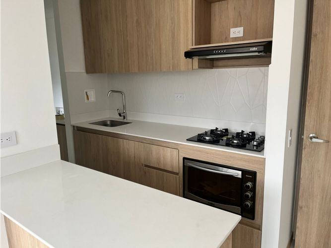 Apartamento de 2 alcobas en arriendo en La Doctora, Sabaneta, 65 m² · foto 4 de 23
