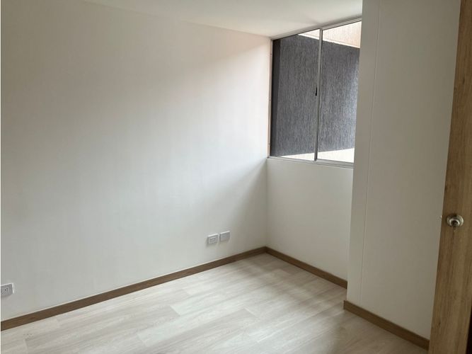 Apartamento de 2 alcobas en arriendo en La Doctora, Sabaneta, 65 m² · foto 9 de 23