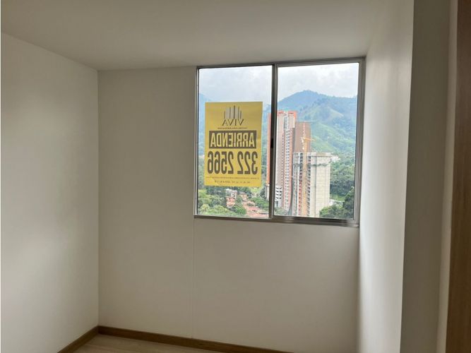 Apartamento de 2 alcobas en arriendo en La Doctora, Sabaneta, 65 m² · foto 11 de 23