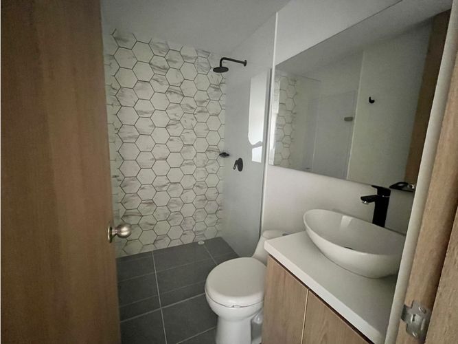 Apartamento de 2 alcobas en arriendo en La Doctora, Sabaneta, 65 m² · foto 12 de 23