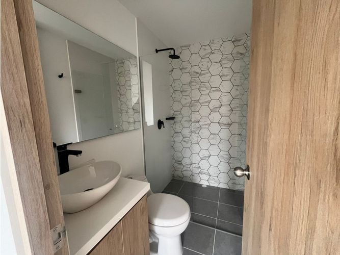 Apartamento de 2 alcobas en arriendo en La Doctora, Sabaneta, 65 m² · foto 13 de 23