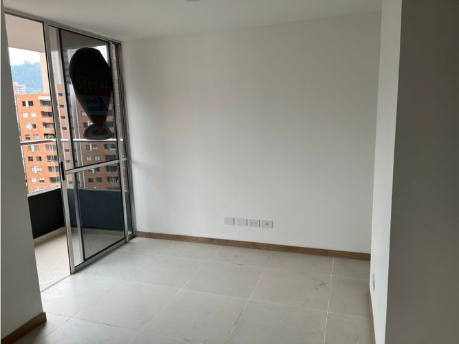 Apartamento de 2 alcobas en arriendo en La Doctora, Sabaneta, 65 m² · foto 21 de 23