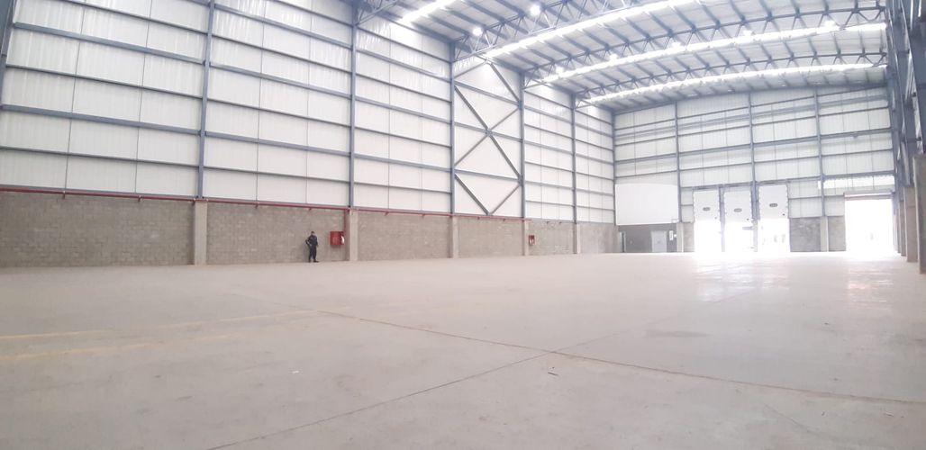 Bodega en arriendo en La Flora, Cali, 1100 m² · foto 4 de 12
