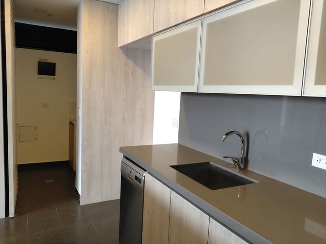 Apartamento de 2 alcobas en arriendo en El Poblado, Medellín, 81 m² · foto 6 de 16