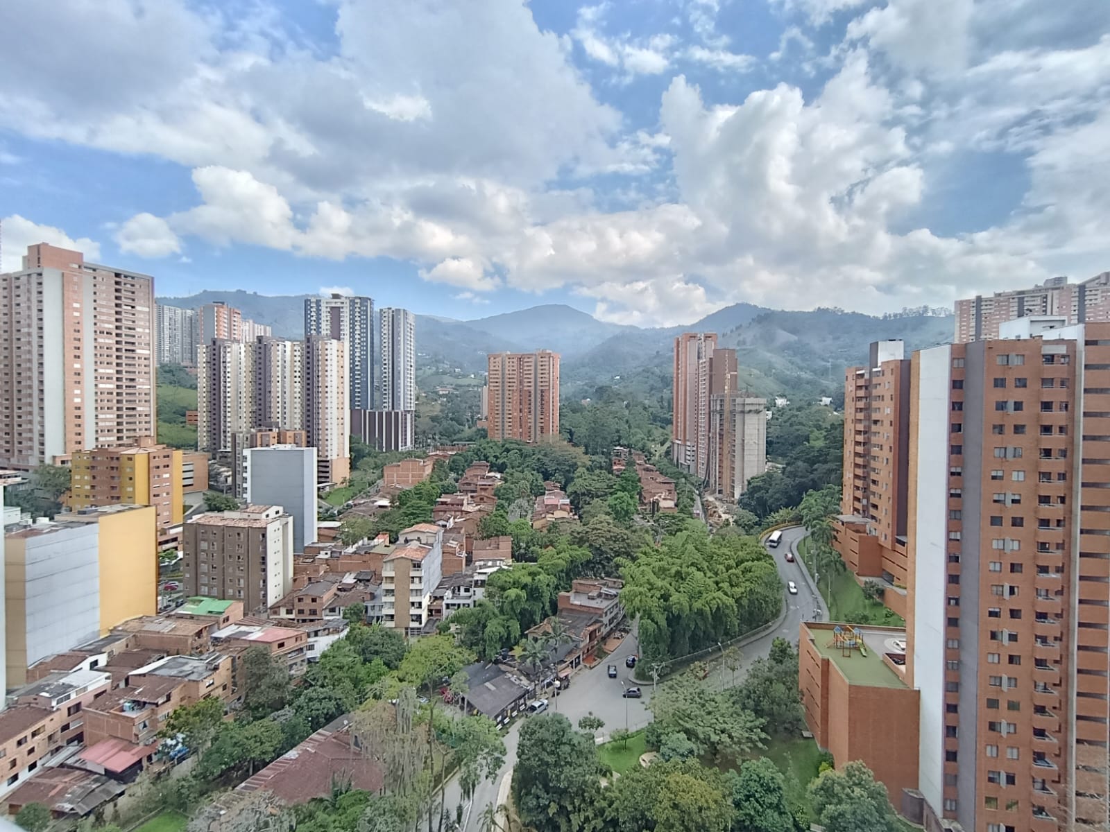 Apartment for rent in Entreamigos, Sabaneta