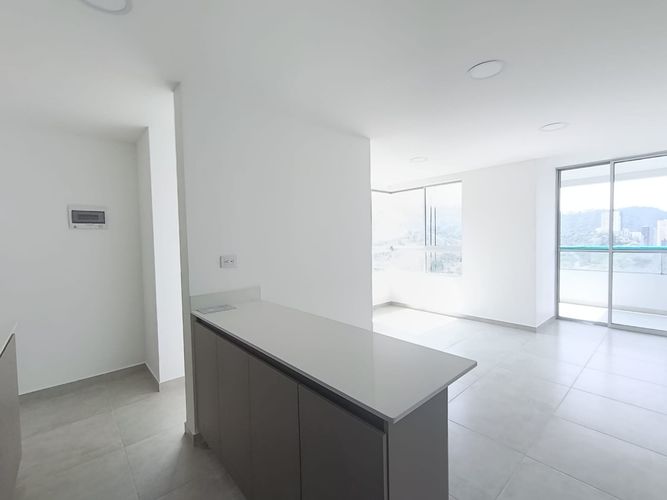 Apartamento de 3 alcobas en arriendo en Las Lomitas, Sabaneta, 85 m² · foto 4 de 20
