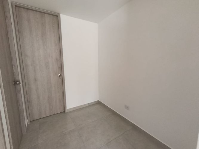 Apartamento de 3 alcobas en arriendo en Las Lomitas, Sabaneta, 85 m² · foto 10 de 20