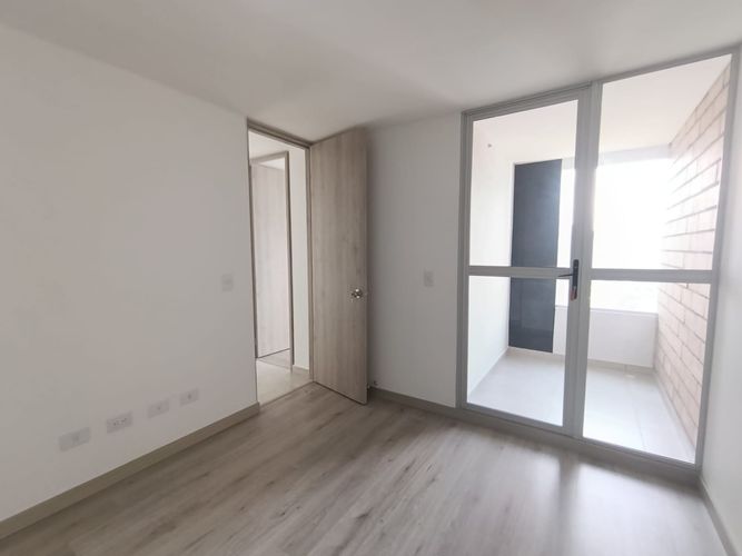 Apartamento de 3 alcobas en arriendo en Las Lomitas, Sabaneta, 85 m² · foto 14 de 20
