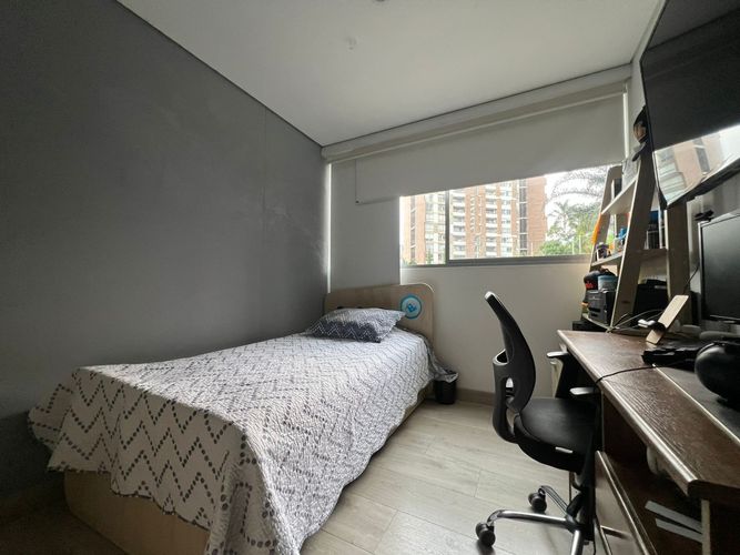 Apartamento de 3 alcobas en arriendo en Cumbres, Envigado, 103 m² · foto 8 de 14