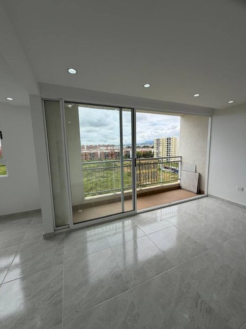 Apartamento de 3 alcobas en venta en Valle Del Lili, Cali, 62 m² · foto 3 de 20