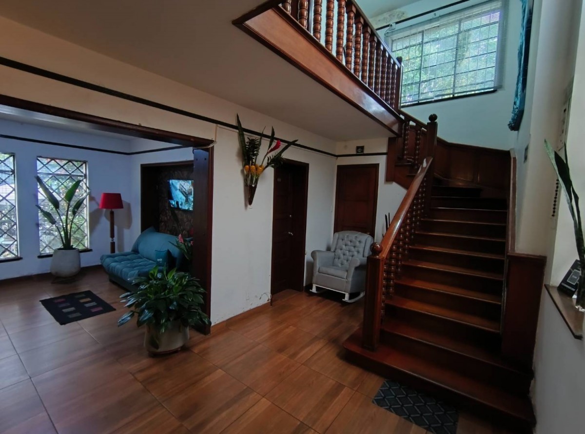 Casa en venta en Galerias, Bogotá · foto 6 de 16