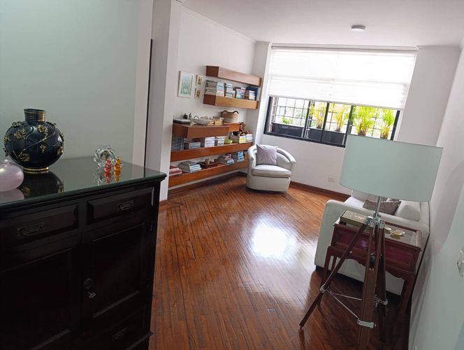 Apartamento de 3 alcobas en venta en Santa Rita, Cali, 280 m² · foto 4 de 17