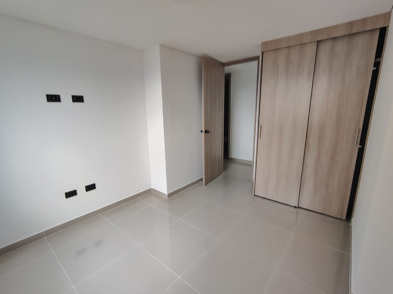 Apartamento en venta en Caqueta, La Estrella · foto 11 de 15
