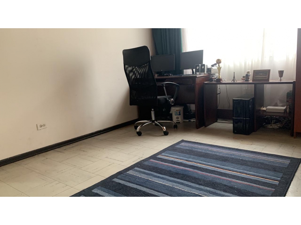 Casa en venta en Las Villas, Bogotá · foto 12 de 22