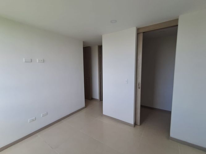 Apartamento de 3 alcobas en arriendo en Los Colegios, Rionegro, 78 m² · foto 9 de 15