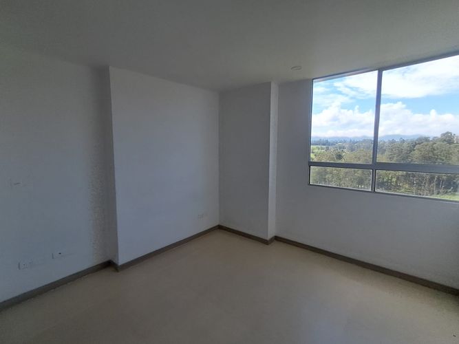 Apartamento de 3 alcobas en arriendo en Los Colegios, Rionegro, 78 m² · foto 10 de 15