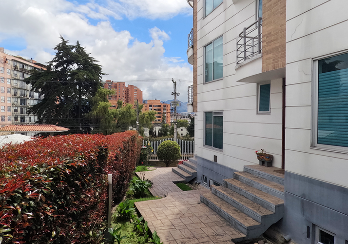 Casa de 4 alcobas en venta en Sotileza, Bogotá, 222 m² · foto 2 de 20