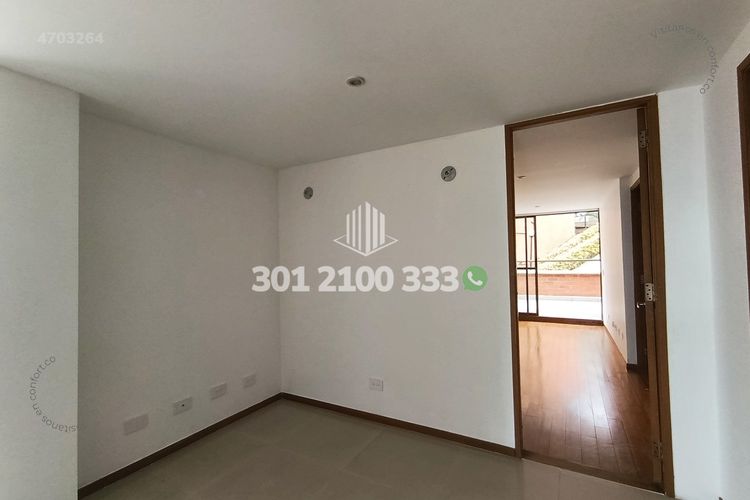 Apartamento de 3 alcobas en venta en La Barquereña, Sabaneta, 258 m² · foto 12 de 24