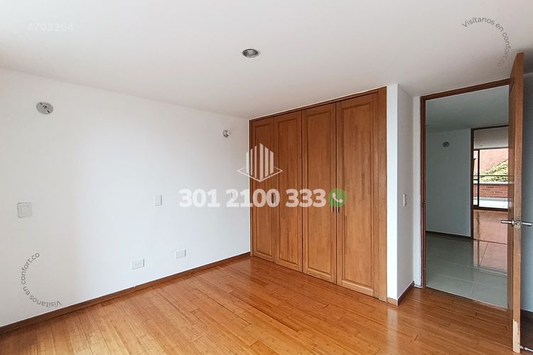Apartamento de 3 alcobas en venta en La Barquereña, Sabaneta, 258 m² · foto 23 de 24