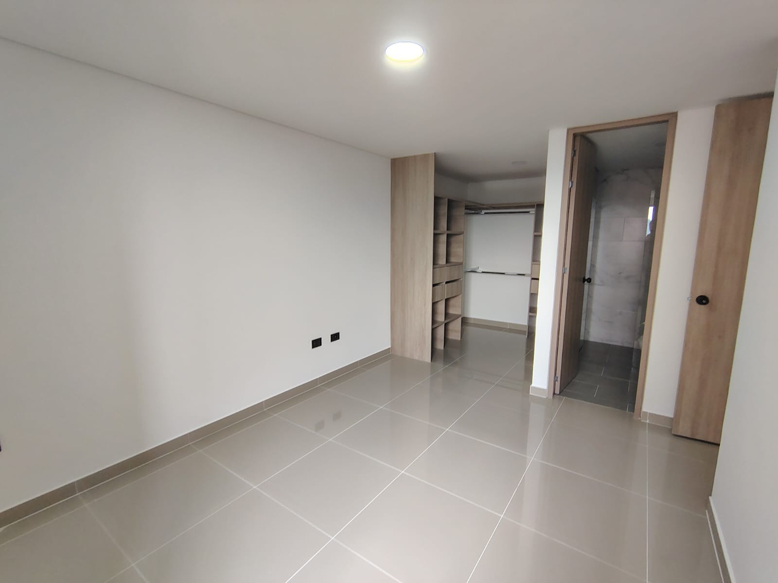 Apartamento en venta en Caqueta, La Estrella · foto 9 de 14