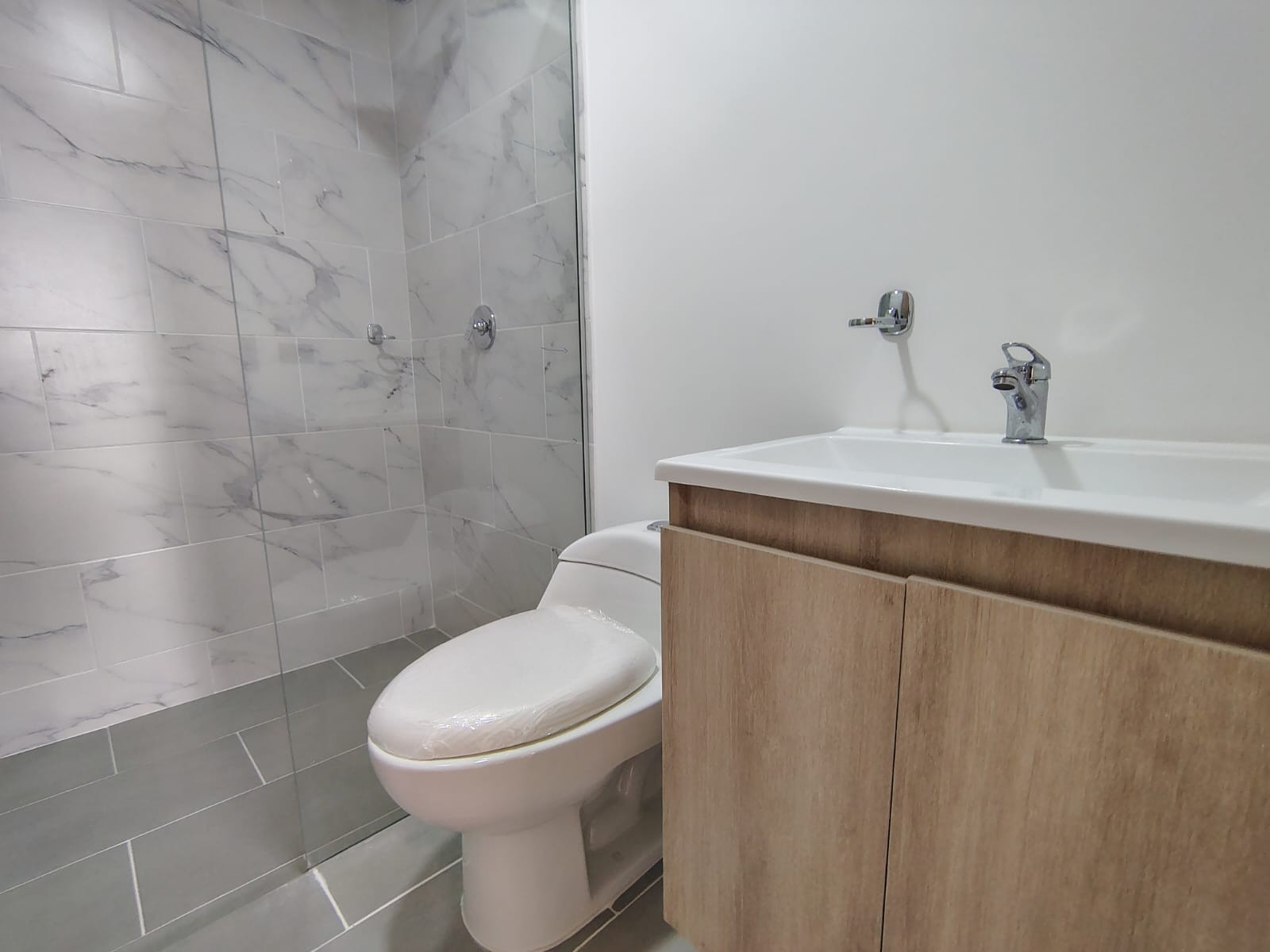 Apartamento en venta en Caqueta, La Estrella · foto 14 de 14