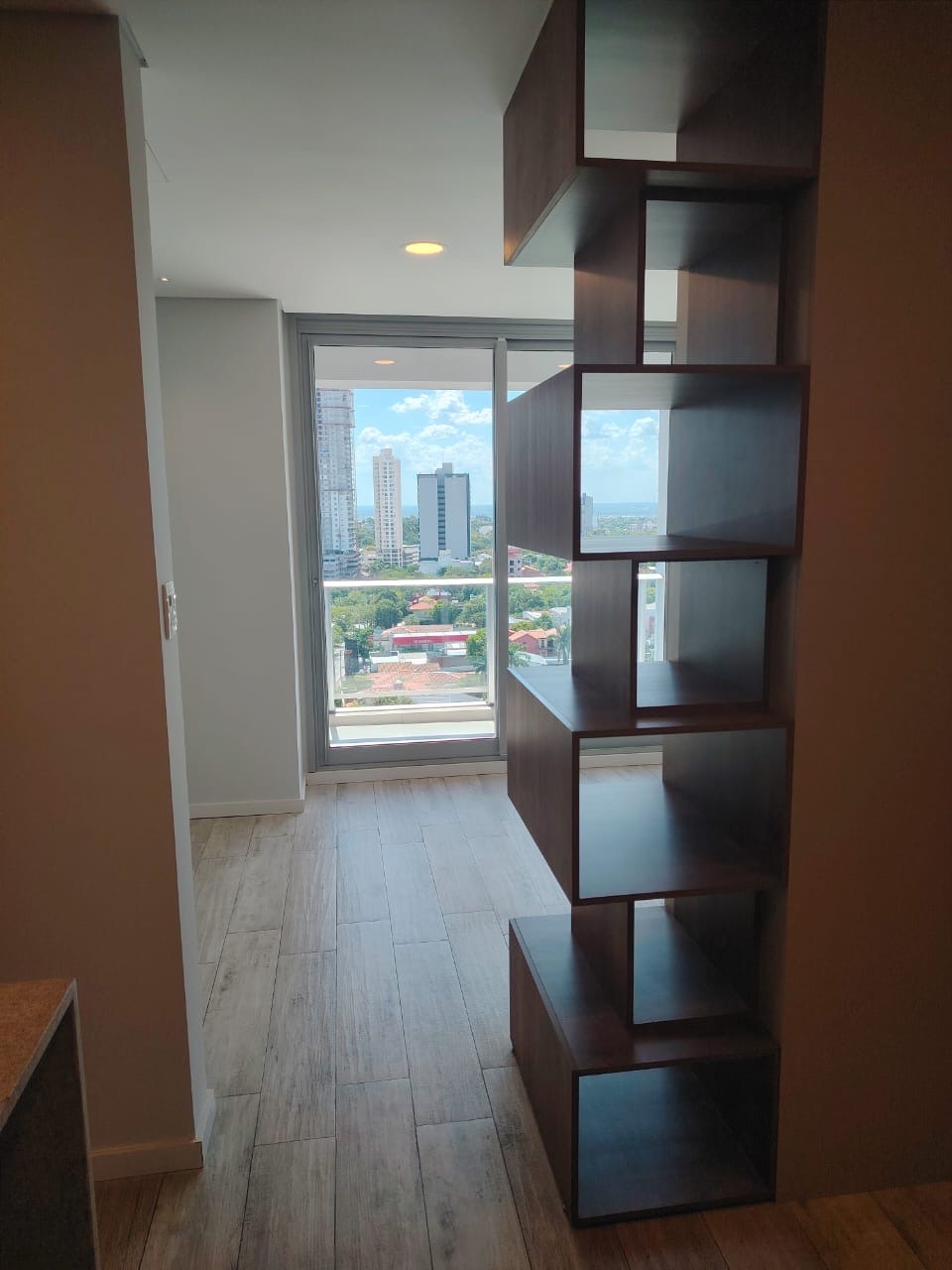 En alquiler Monoambiente, zona Molas López — foto 3